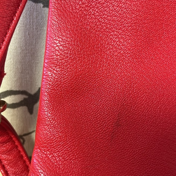 Michael Kors Crossbody - Picture 4 of 11